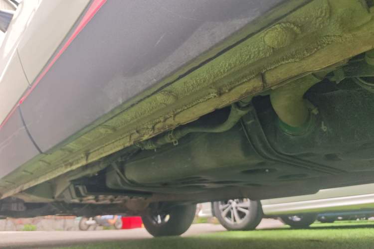 Used CHANGAN CS75 PLUS 2022 1.5T Automatic Luxury Model Left Side Sill