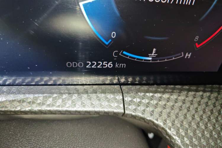 Used CHANGAN CS75 PLUS 2022 2nd Generation 1.5T Automatic Prestige Version Odometer Close Up
