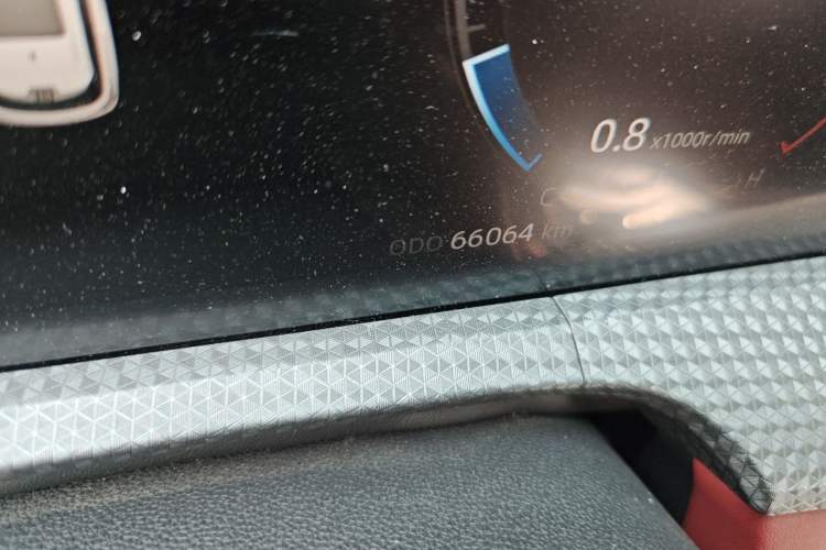 Used CHANGAN CS75 PLUS 2022 2nd Generation 1.5T Automatic Prestige Version Odometer Close Up