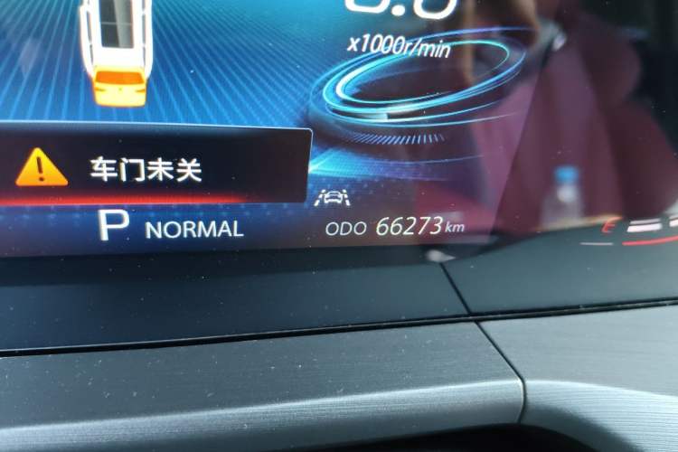 Used CHANGAN CS75 PLUS 2022 1.5T Automatic Luxury Model Odometer Close Up