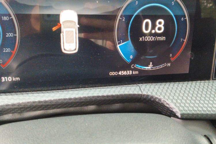 Used CHANGAN CS75 PLUS 2022 2nd Generation 1.5T Automatic Prestige Version Odometer Close Up