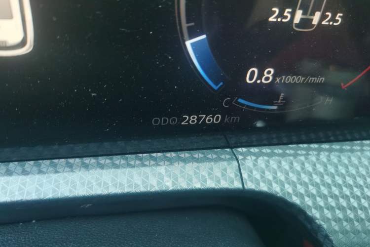 Used CHANGAN CS75 PLUS 2022 2nd Generation 1.5T Automatic Prestige Version Odometer Close Up