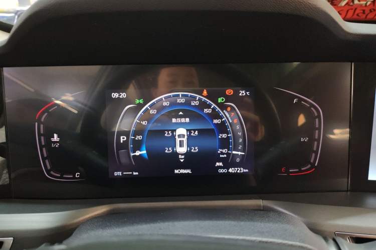 Used CHANGAN CS75 PLUS 2022 Classic Edition 1.5T Automatic Pioneer Model Odometer Close Up
