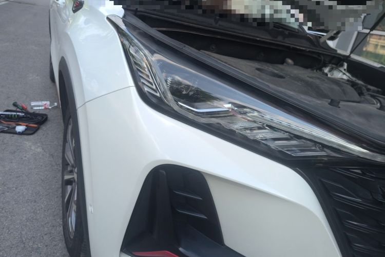 Used CHANGAN CS75 PLUS 2022 2.0T Automatic Flagship Edition Right Front Headlight