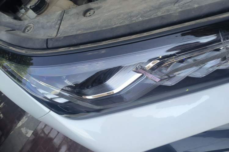 Used CHANGAN CS75 PLUS 2022 1.5T Automatic Luxury Model Right Front Headlight