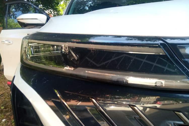 Used CHANGAN CS75 PLUS 2022 2nd Generation 1.5T Automatic Prestige Version Right Front Headlight