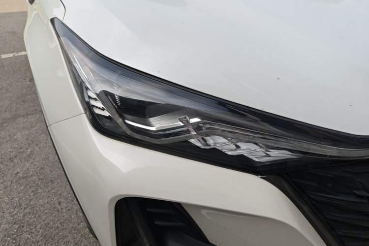 Used CHANGAN CS75 PLUS 2022 2.0T Automatic Pilot Version Right Front Headlight