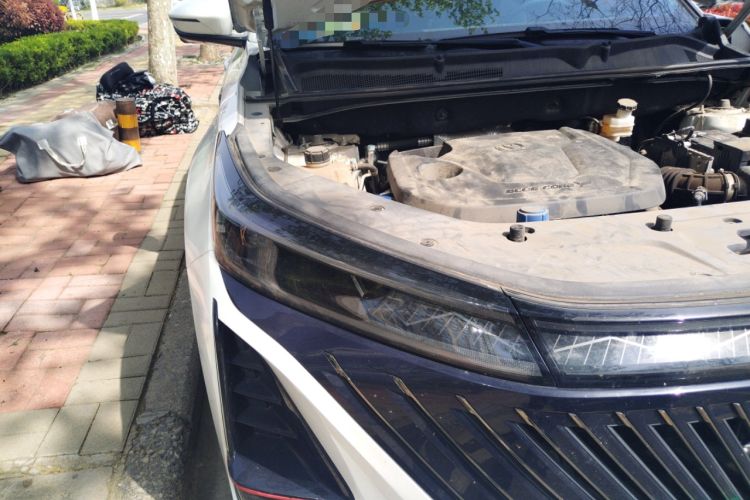 Used CHANGAN CS75 PLUS 2022 2nd Generation 1.5T Automatic Prestige Version Right Front Headlight