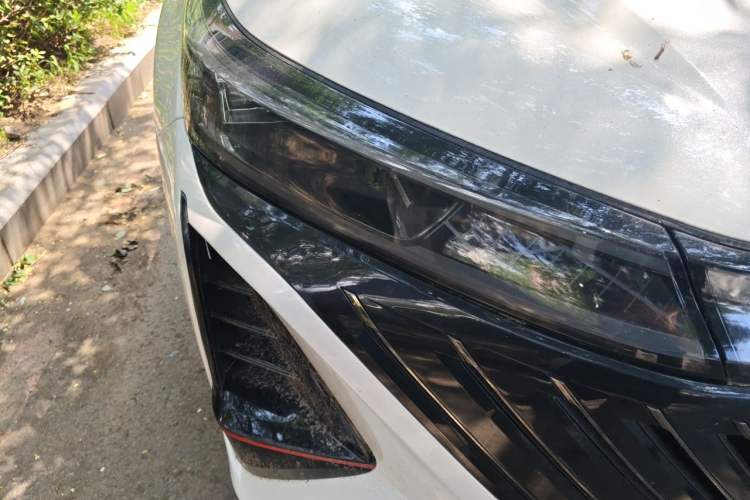 Used CHANGAN CS75 PLUS 2022 2nd Generation 1.5T Automatic Luxury Version Right Front Headlight