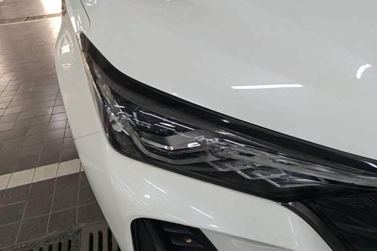 Used CHANGAN CS75 PLUS 2022 2.0T Automatic Pilot Version Right Front Headlight