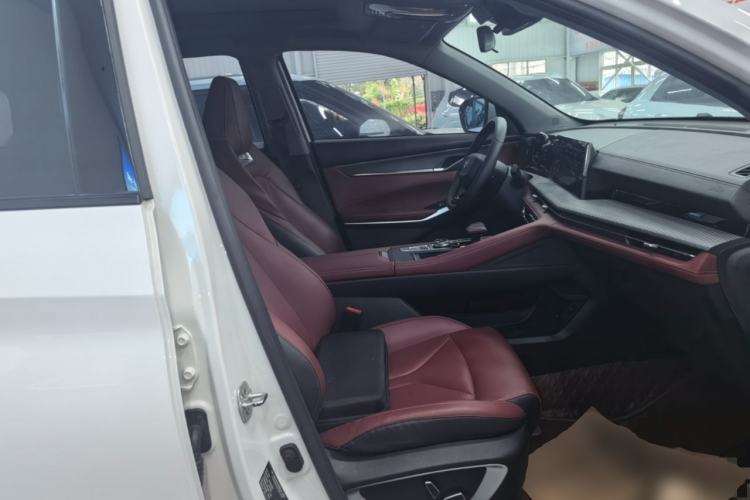Used CHANGAN CS75 PLUS 2022 2nd Generation 1.5T Automatic Prestige Version Right Front Seat