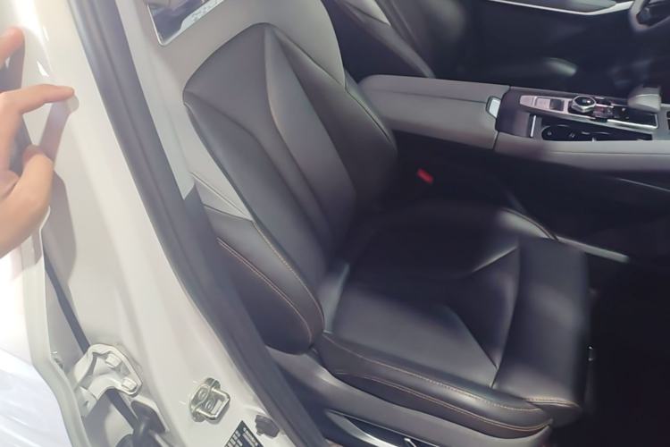 Used CHANGAN CS75 PLUS 2022 2nd Generation 1.5T Automatic Prestige Version Right Front Seat