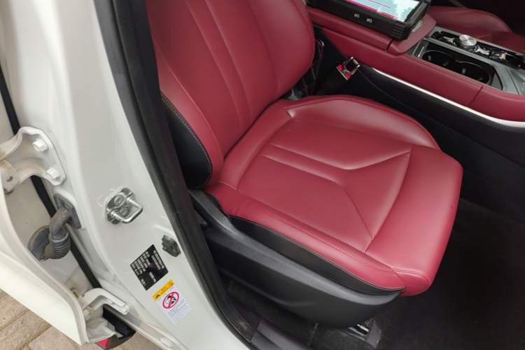 Used CHANGAN CS75 PLUS 2022 2.0T Automatic Pilot Version Right Front Seat