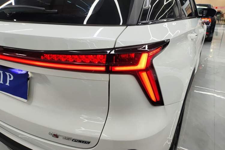 Used CHANGAN CS75 PLUS 2022 2nd Generation 1.5T Automatic Prestige Version Right Rear Taillight