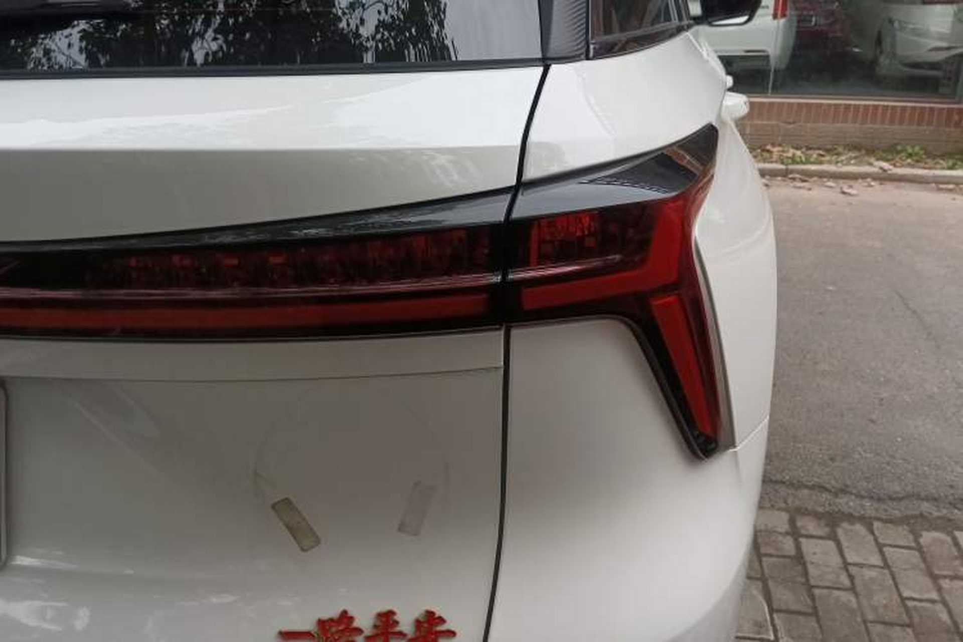 Used CHANGAN CS75 PLUS 2022 2nd Generation 2.0T Automatic Flagship Version Right Rear Taillight