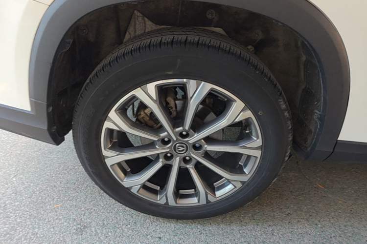 Used CHANGAN CS75 PLUS 2022 2.0T Automatic Pilot Version Right Rear Wheel Hub