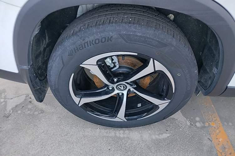Used CHANGAN CS75 PLUS 2022 2nd Generation 1.5T Automatic Pilot Version Right Rear Wheel Hub