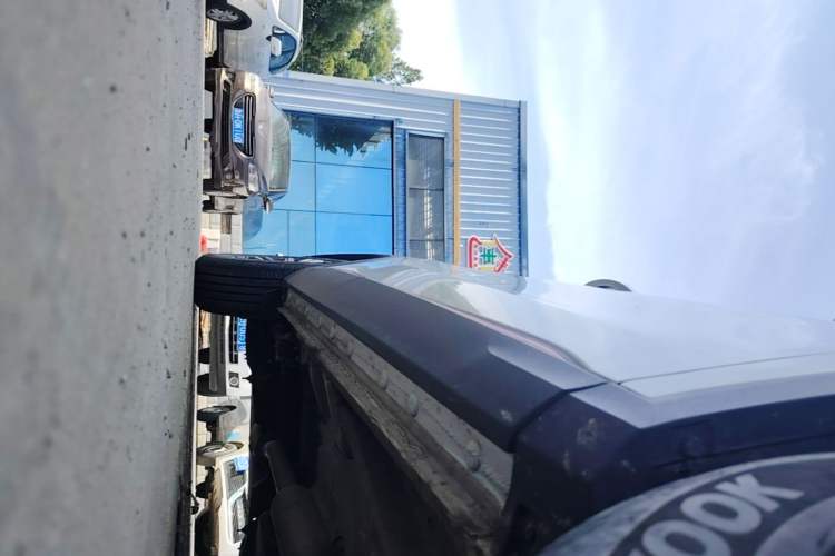 Used CHANGAN CS75 PLUS 2022 1.5T Automatic Luxury Model Right Side Sill