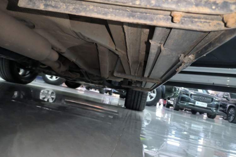 Used CHANGAN CS75 PLUS 2022 2nd Generation 1.5T Automatic Luxury Edition Right Side Sill