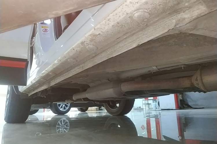 Used CHANGAN CS75 PLUS 2022 Second-Generation 2.0T Automatic Prestige Model Right Side Sill