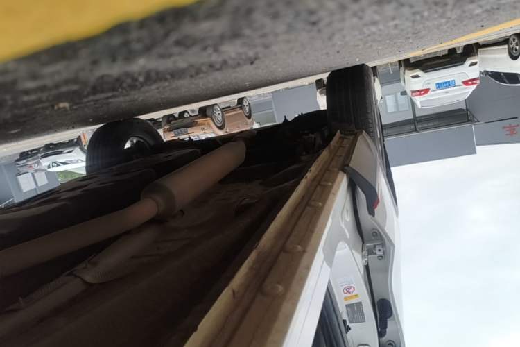 Used CHANGAN CS75 PLUS 2022 2nd Generation 1.5T Automatic Prestige Version Right Side Sill