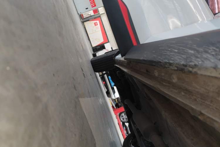 Used CHANGAN CS75 PLUS 2022 Classic Edition 1.5T Automatic Pioneer Model Right Side Sill