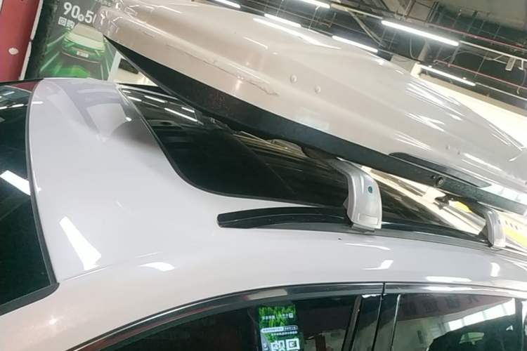 Used CHANGAN CS75 PLUS 2022 Second-Generation 2.0T Automatic Prestige Model Roof