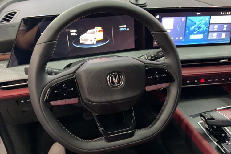 Used CHANGAN CS75 PLUS 2022 2nd Generation 1.5T Automatic Prestige Version Steering Wheel