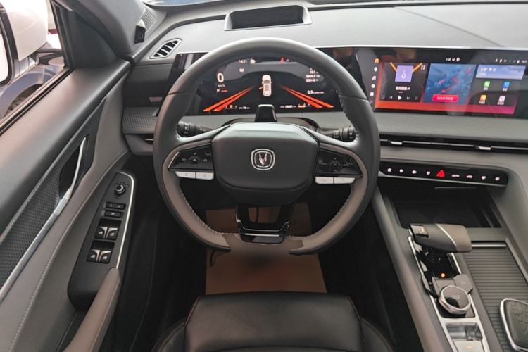 Used CHANGAN CS75 PLUS 2022 2nd Generation 1.5T Automatic Pilot Version Steering Wheel