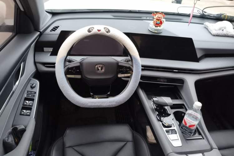 Used CHANGAN CS75 PLUS 2022 2nd Generation 1.5T Automatic Luxury Edition Steering Wheel