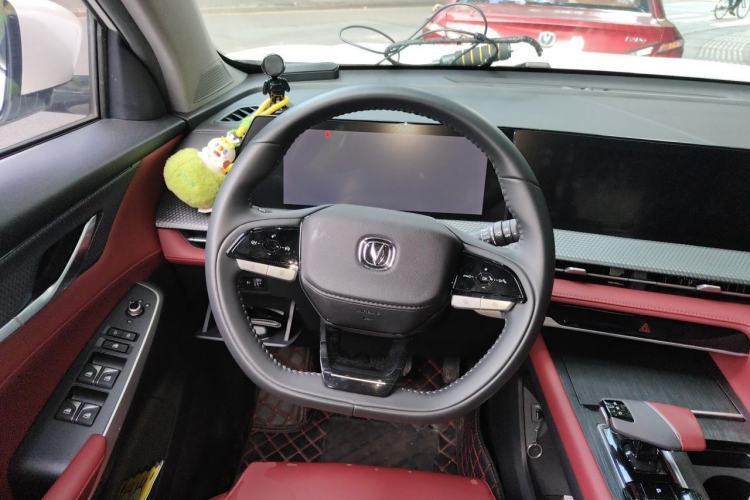 Used CHANGAN CS75 PLUS 2022 2nd Generation 1.5T Automatic Prestige Version Steering Wheel