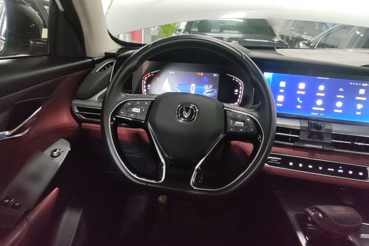 Used CHANGAN CS75 PLUS 2022 1.5T Automatic Luxury Model Steering Wheel