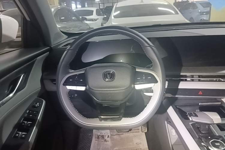 Used CHANGAN CS75 PLUS 2022 2nd Generation 1.5T Automatic Prestige Version Steering Wheel