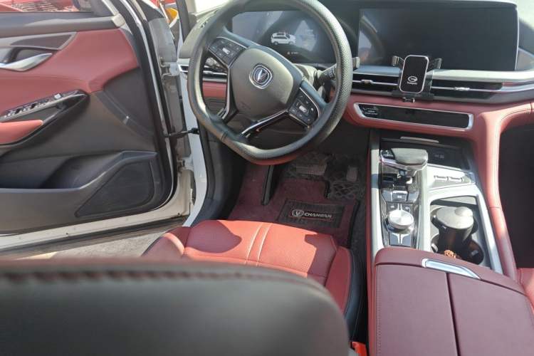 Used CHANGAN CS75 PLUS 2022 1.5T Automatic Luxury Model Steering Wheel