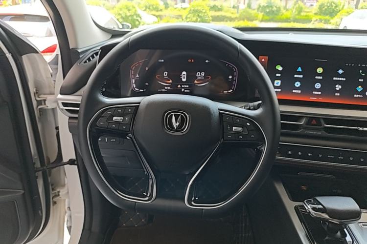 Used CHANGAN CS75 PLUS 2022 2.0T Automatic Pilot Version Steering Wheel