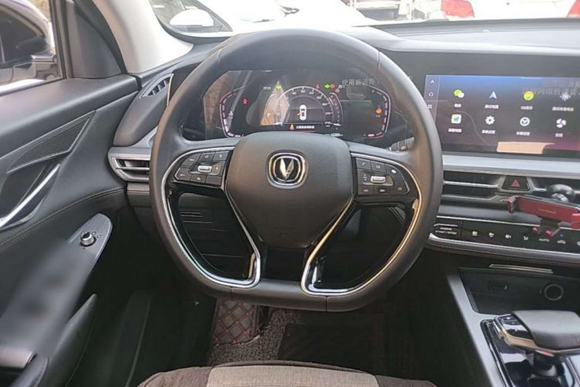 Used CHANGAN CS75 PLUS 2022 1.5T Automatic Luxury Model Steering Wheel