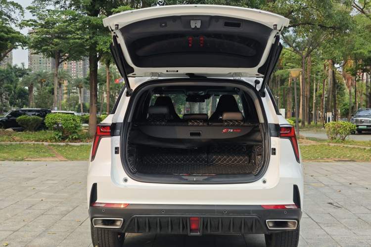 Used CHANGAN CS75 PLUS 2022 2nd Generation 1.5T Automatic Luxury Edition Trunk