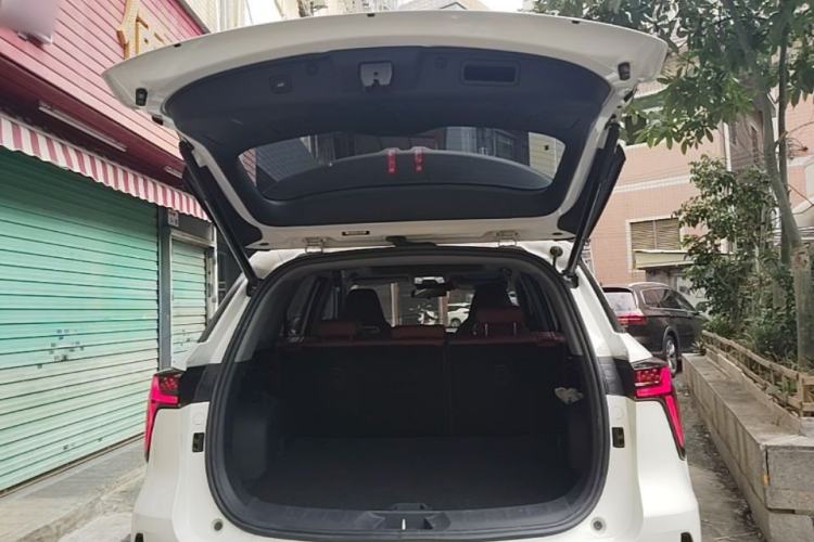 Used CHANGAN CS75 PLUS 2022 2nd Generation 1.5T Automatic Prestige Version Trunk