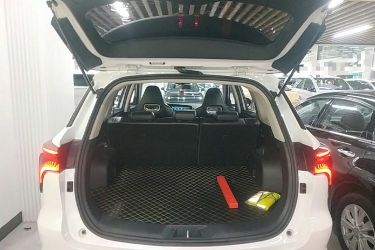 Used CHANGAN CS75 PLUS 2022 1.5T Automatic Luxury Model Trunk