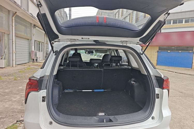 Used CHANGAN CS75 PLUS 2022 Classic Edition 1.5T Automatic Pioneer Model Trunk