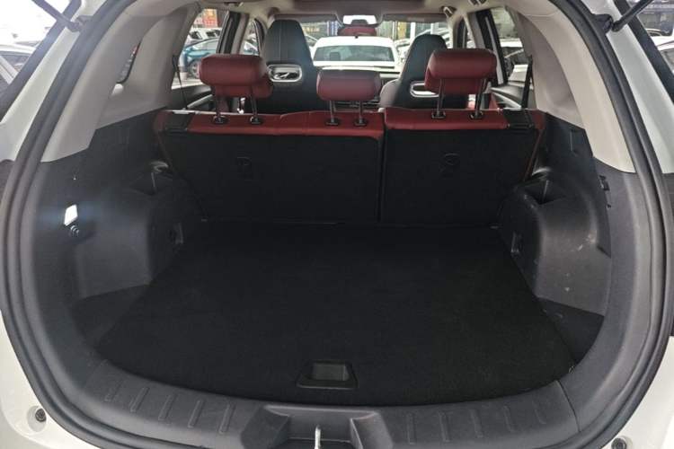 Used CHANGAN CS75 PLUS 2022 Classic Edition 1.5T Automatic Pioneer Model Trunk