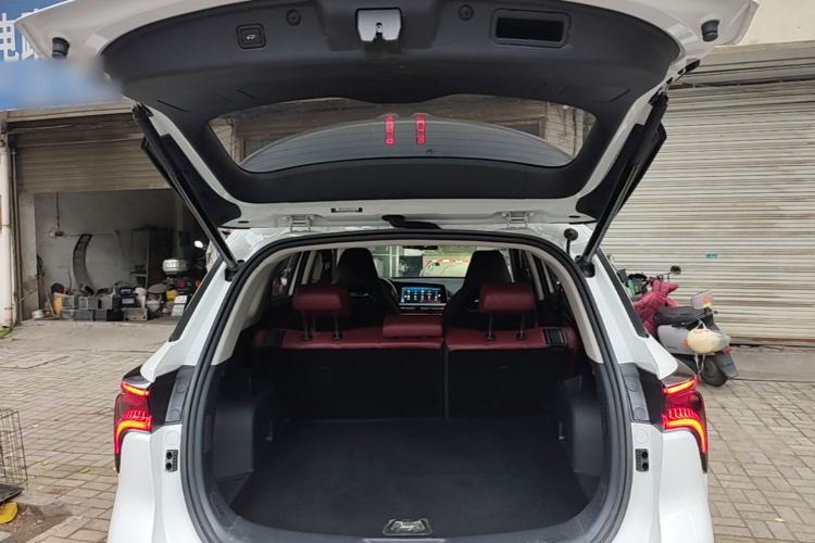 Used CHANGAN CS75 PLUS 2022 2.0T Automatic Pilot Version Trunk