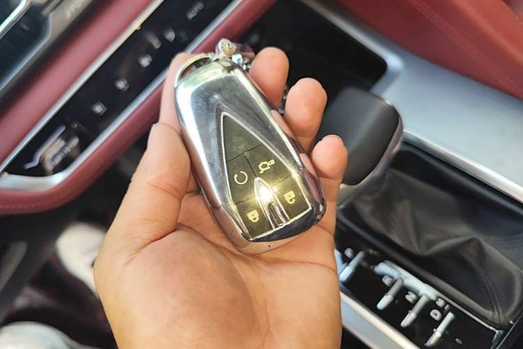 Used CHANGAN CS75 PLUS 2022 1.5T Automatic Elite Version Vehicle Key