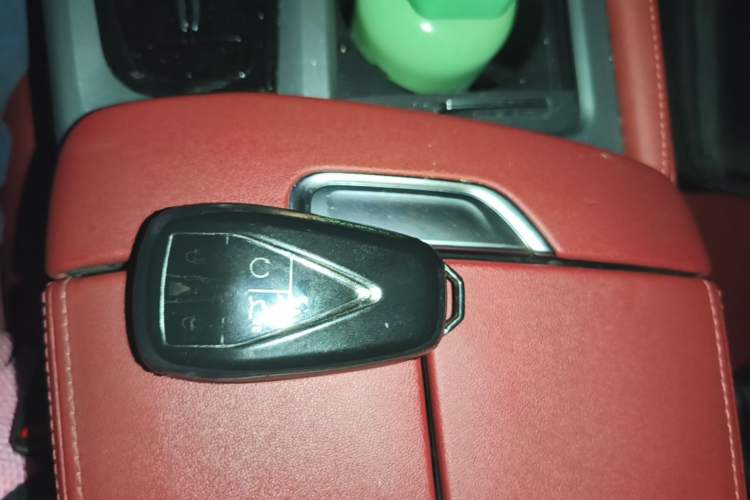 Used CHANGAN CS75 PLUS 2022 2.0T Automatic Pilot Version Vehicle Key