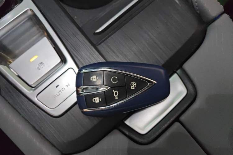 Used CHANGAN CS75 PLUS 2022 2.0T Automatic Flagship Edition Vehicle Key