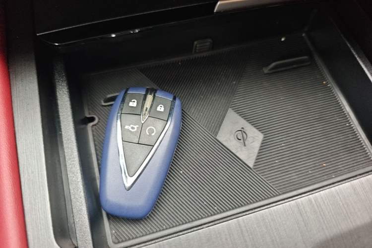 Used CHANGAN CS75 PLUS 2022 2nd Generation 1.5T Automatic Prestige Version Vehicle Key
