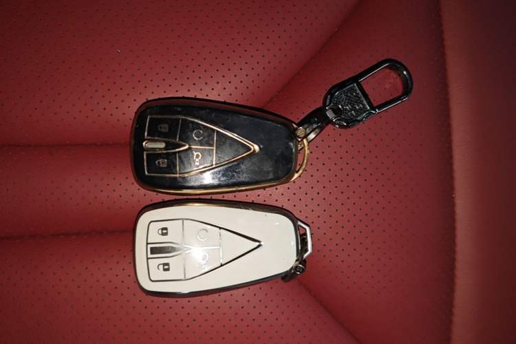 Used CHANGAN CS75 PLUS 2022 Second-Generation 2.0T Automatic Prestige Model Vehicle Key