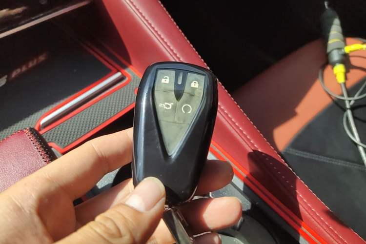 Used CHANGAN CS75 PLUS 2022 2nd Generation 1.5T Automatic Prestige Version Vehicle Key
