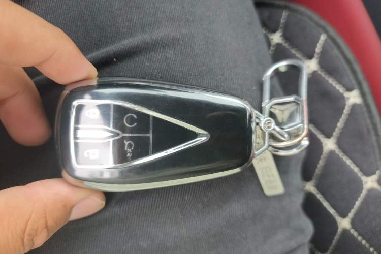 Used CHANGAN CS75 PLUS 2022 2nd Generation 1.5T Automatic Luxury Version Vehicle Key