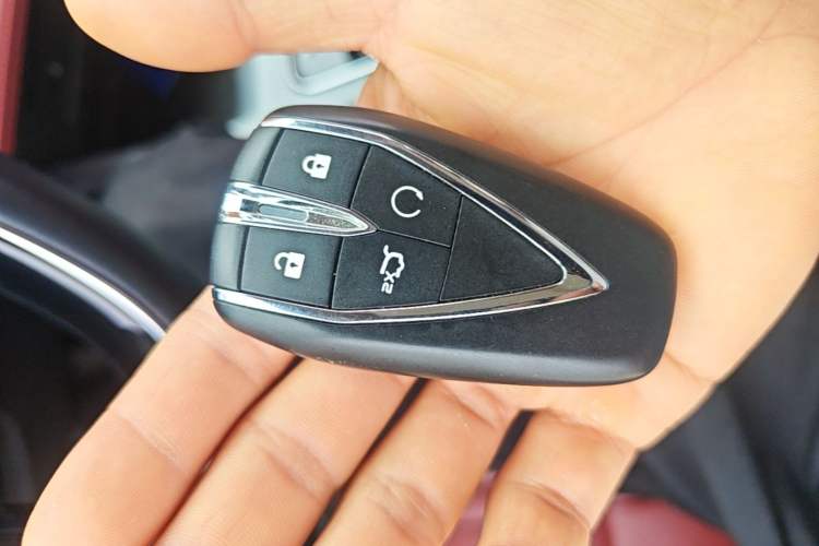 Used CHANGAN CS75 PLUS 2022 Classic Edition 1.5T Automatic Pioneer Model Vehicle Key